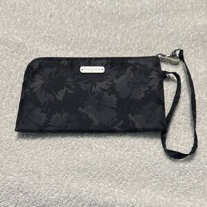 Baggalini Black Floral Wristlet Wallet